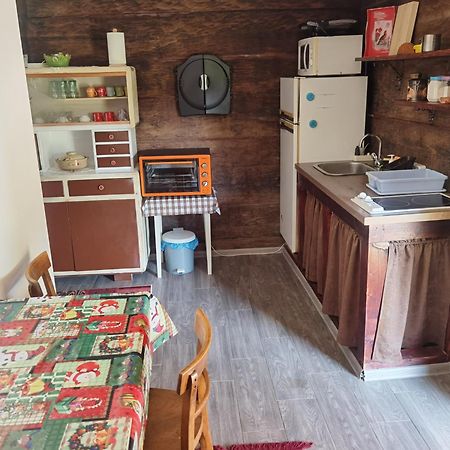 Stara Etno Kuca Radonjic Βίλα Guča Δωμάτιο φωτογραφία